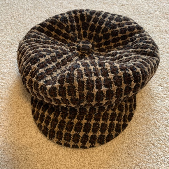 Vintage hat - Picture 1 of 3